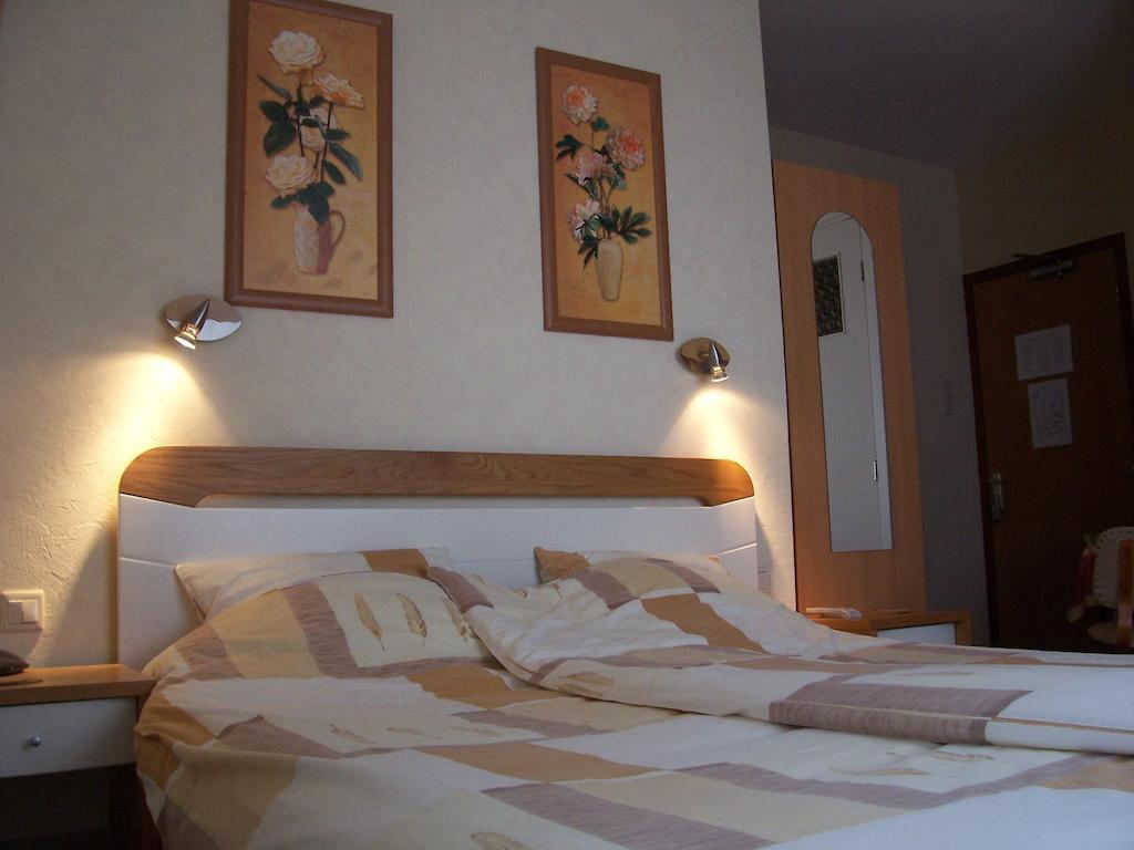 Hotel Arosa زاندفورت الغرفة الصورة